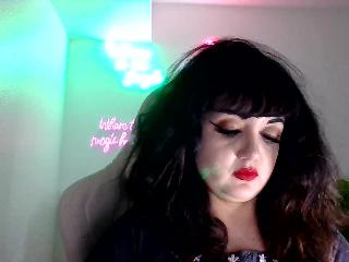 Chat with DaphneGoGo