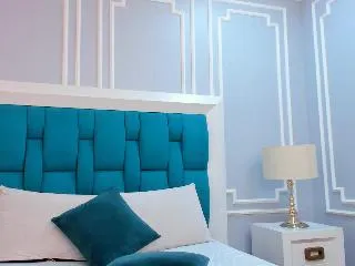 Chat with KathalinaAdams