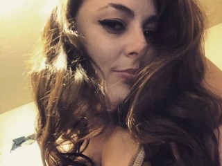 Chat with dahlia0delicious