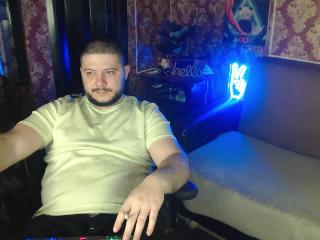 Chat with thor_master